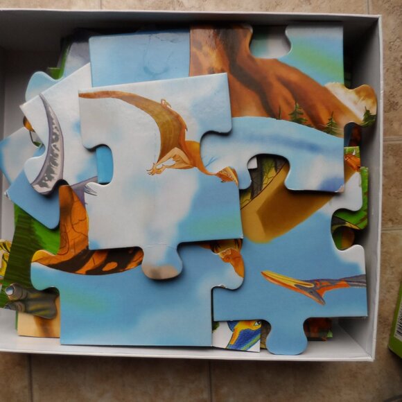 Dinosaurs Floor Puzzles 48 jumbo pieces - Picture 5 of 7